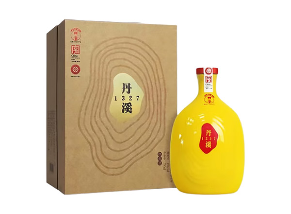 天津丹溪黄酒回收丹溪1327红曲黄酒五星黄15年