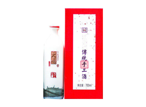天津抱龙山牌大禹黄酒回收大禹二十年陈酿手工冬酿20年传统手工酒